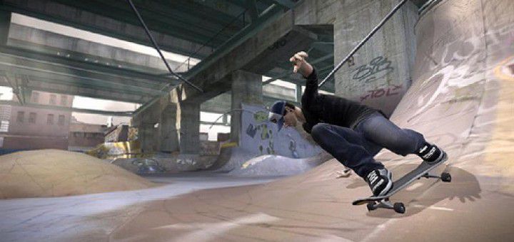 Tony Hawk skateboard screenshot