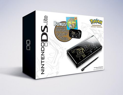 Nintendo DS Lite Limited Edition Pokemon Pack
